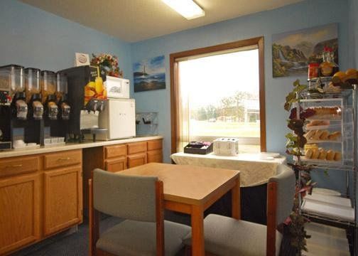 Rodeway Inn Pine River Restaurant foto